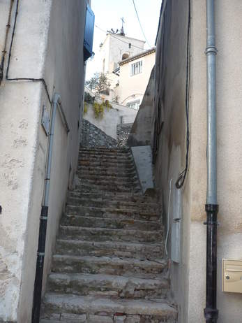 Les escaliers du pendant menant au Clocher